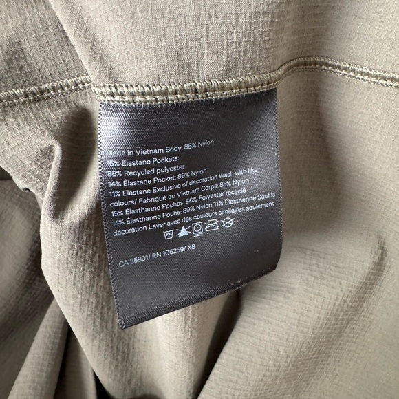 Lululemon Expeditionist Anorak Jacket in Olive, Size S - Picture 5 of 7